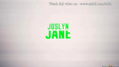 big natural Disasters - Chloe Surreal, Joslyn Jane / Brazzers  / stream utter from www.zzfull.com/adda