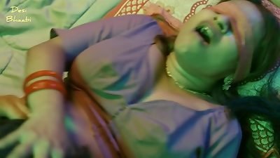 wifey celebration a colurful night with husband