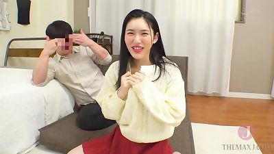 The kinky bodywork with a glimpse of blue lingerie is exciting!