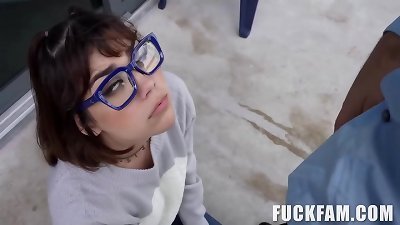 Smarty VS whorey Ryder Rey , Lilith grace , Mike Avery