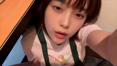 [Part-time internet cafe employee] While cleaning a room, this nice employee gets aroused when she watches the tissue left behind by a guy masturbating, and begins jacking while cleaning the room.