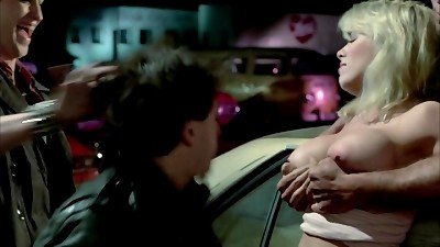 Suzee Slater - Savage Streets - 1984 - HD - Public Sex Scene